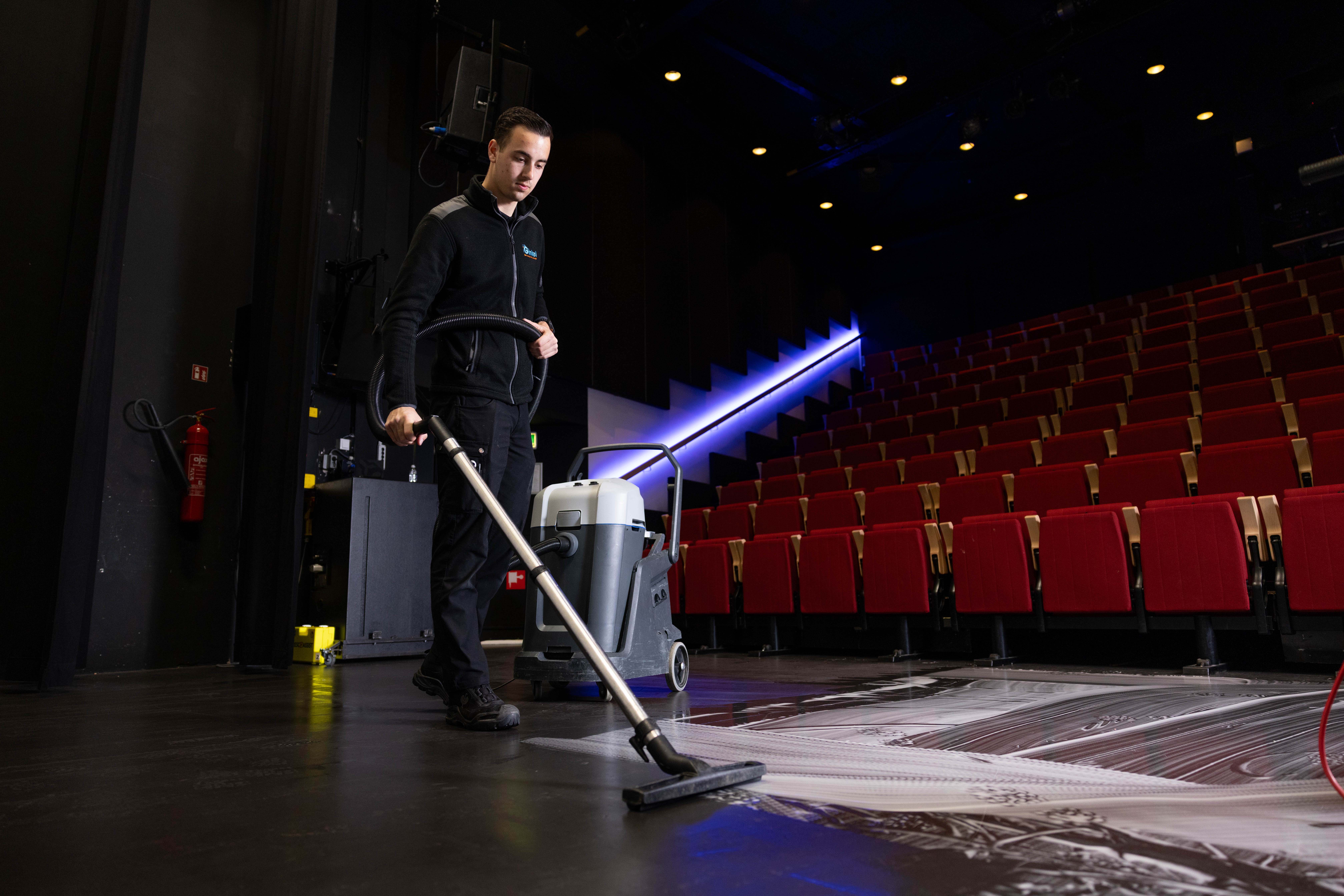 Vloeronderhoud op locatie