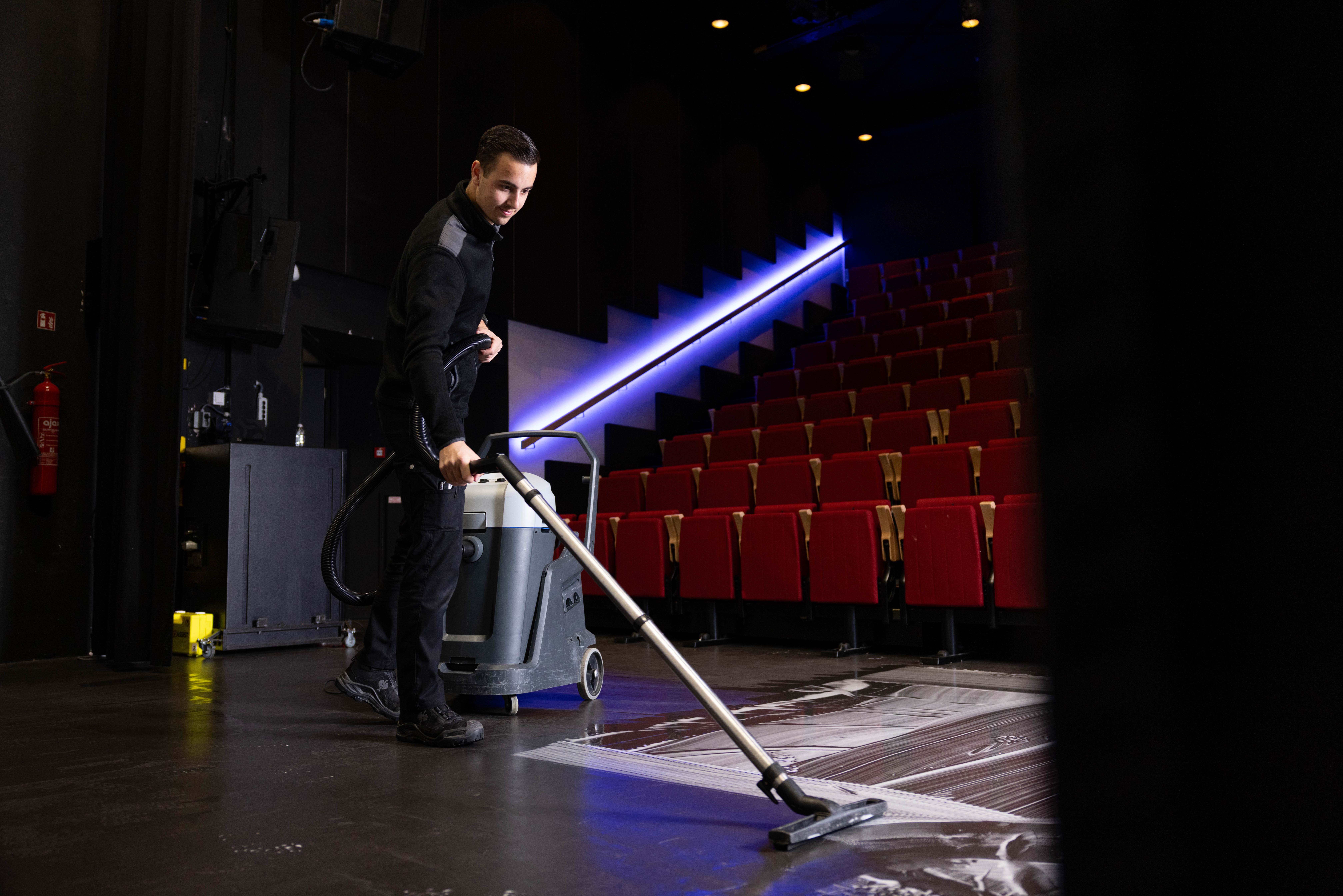 Vloeronderhoud op locatie